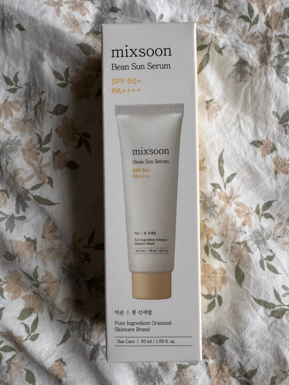 NIB Mixsoon Bean Sun Serum SPF 50+ PA++++ - White/Gold